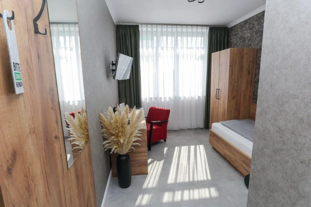 Second Home Hotel Merseburg – Einzelzimmer, Ansicht 2